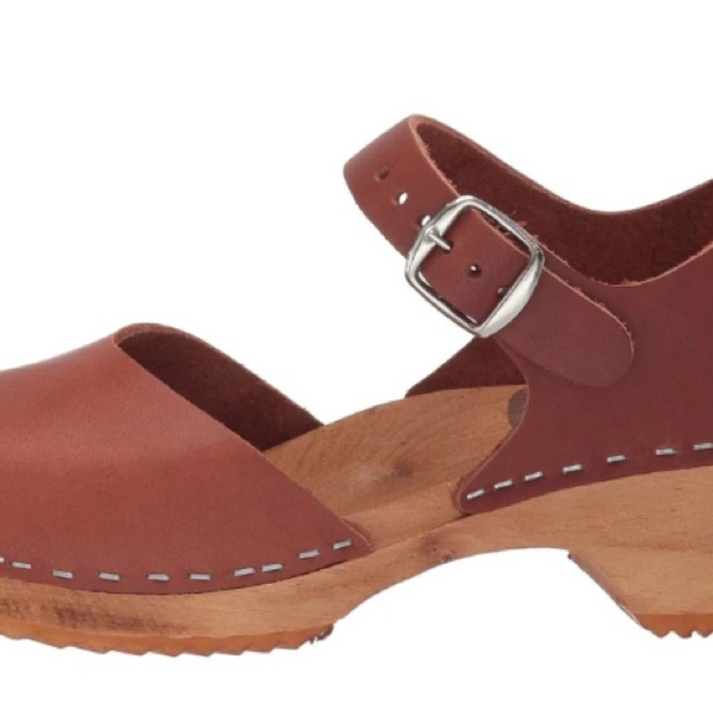MIA Brown Leather Clogs with Wooden Heel sofia size 36 last pic for comparison